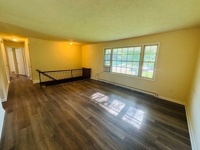 Photo - 1605 Lark Ln Unidad 3