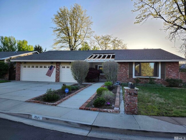 Photo - 4815 Golden Springs Dr House