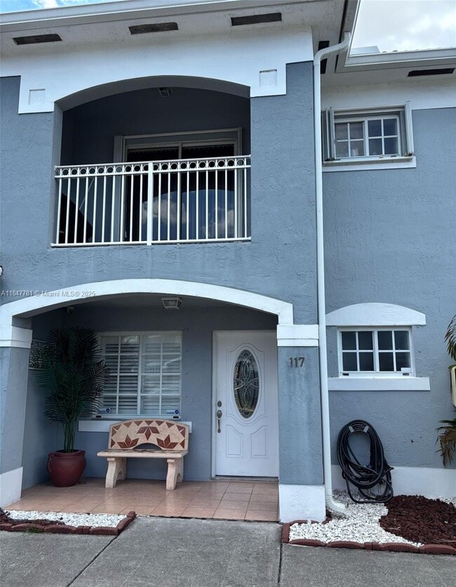 Building Photo - 2860 W 80th St Unit 117-12 Rental
