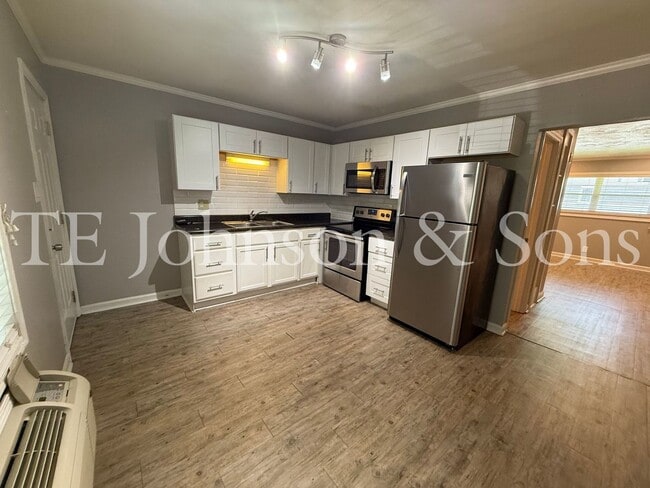 Photo - Sterling Pointe Apartments Unit 832 D
