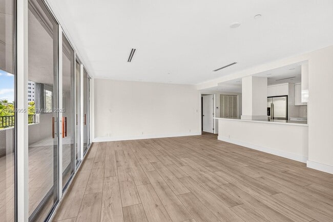 Photo - 251 Crandon Blvd Unit 210