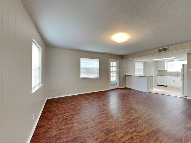 Photo - 329 Deer Creek Rd