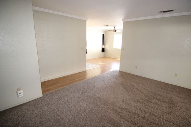 Photo - 3 Bedroom, 2 Bath, 2 car garage