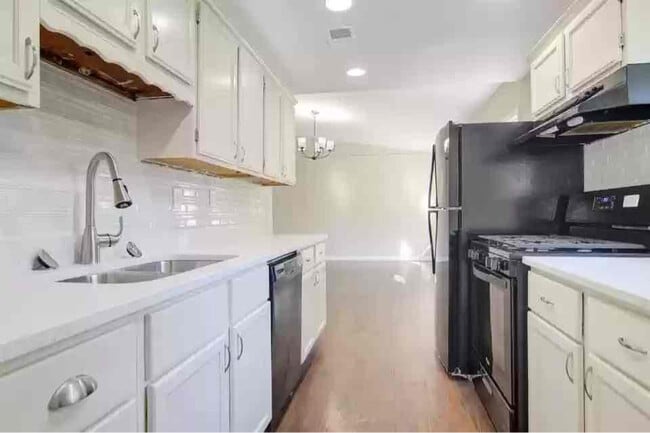 Photo - 210 Arrowhead Trail