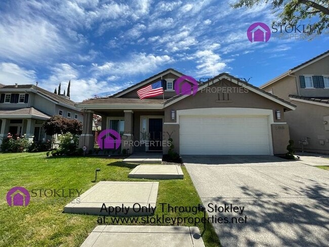 Building Photo - 208 Stetson Dr