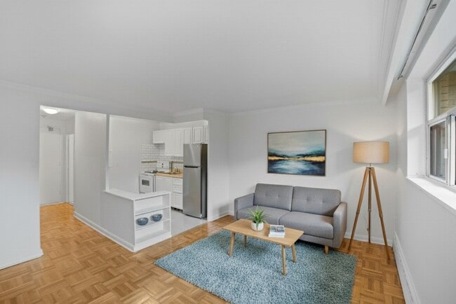 Building Photo - 165 Balliol