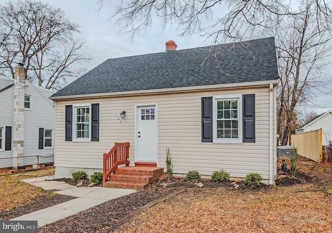 Photo - 108 New Jersey Ave NW