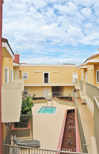 Photo - 1215 E San Antonio Dr