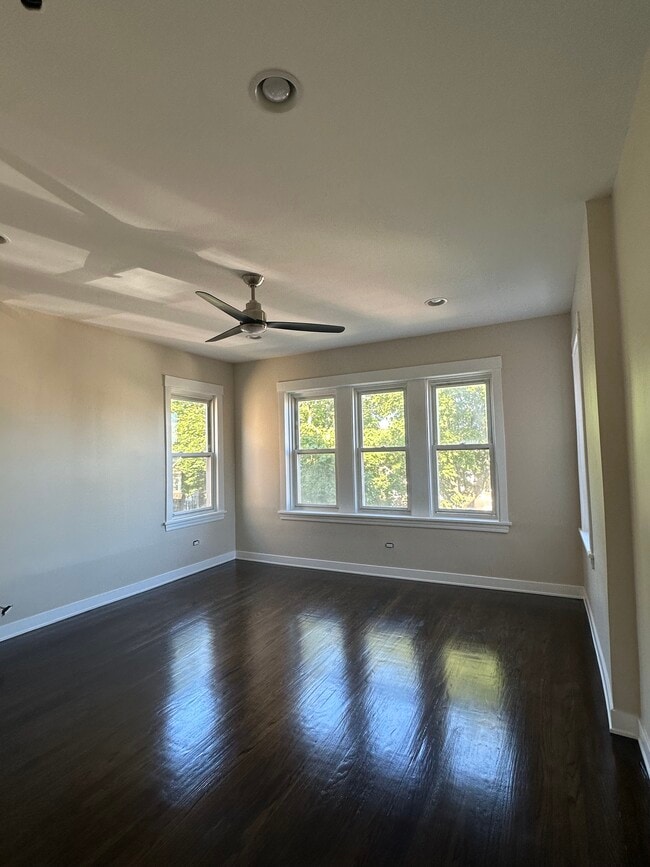 Photo - 1622 N Long Ave Unit 2