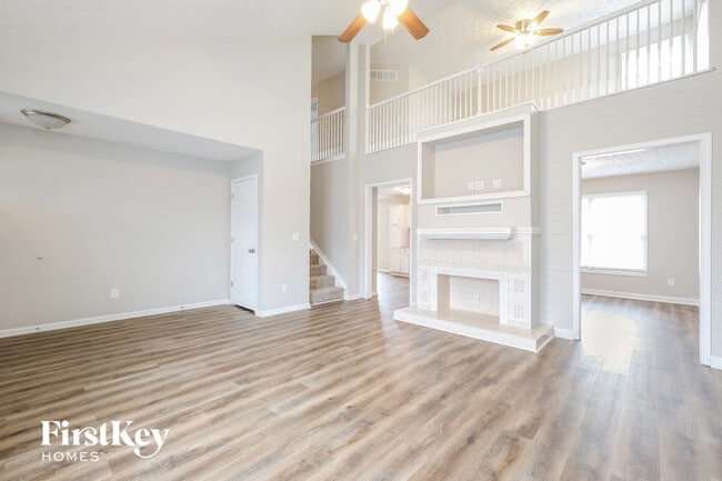 Photo - 2613 Fernwood Ave