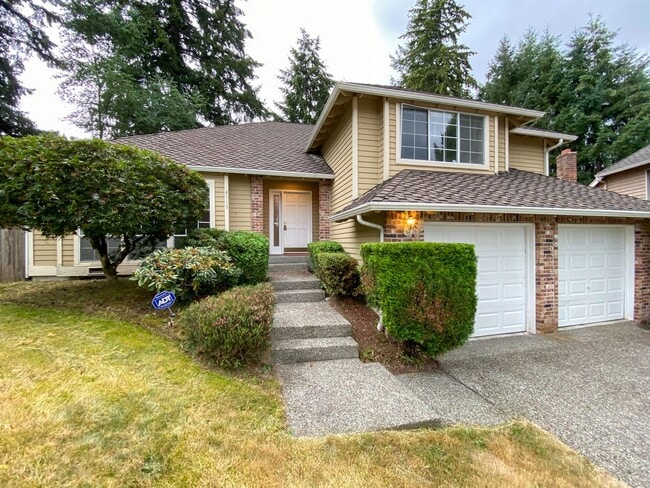 Building Photo - 4bd/2.75ba Sammamish Home