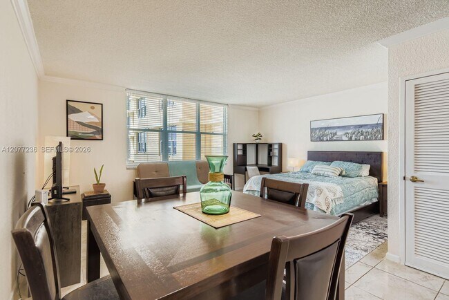 2501 S Ocean Dr Unit 1032 (AVAILABLE NOV)