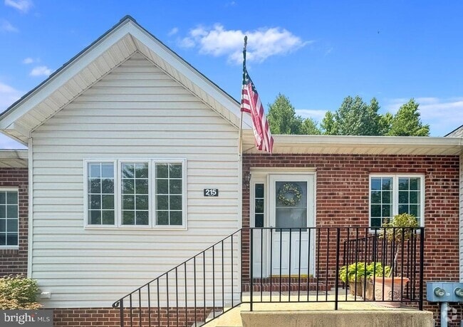Building Photo - 215 Westlake Blvd Rental