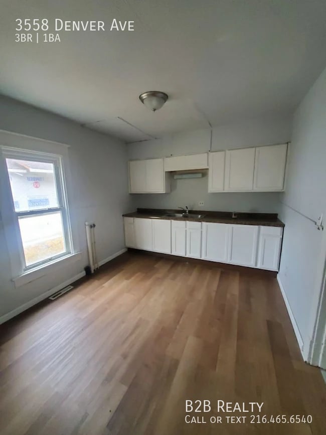 Photo - 3558 Denver Ave