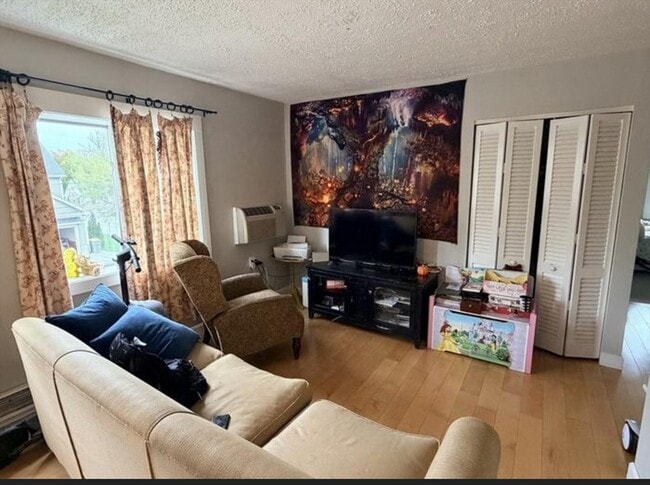 Photo - 1 Universal St Unit 9