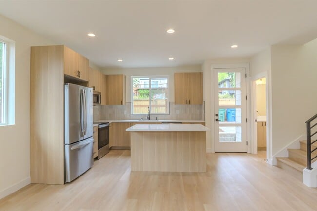 Photo - 2Bd/2.25Ba Seattle Home