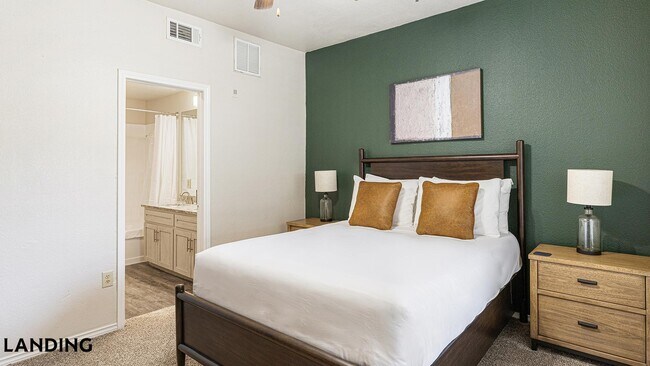 165 Forestbrook Dr Unit 805