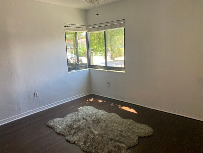 Photo - 1975 SW 17th Ct