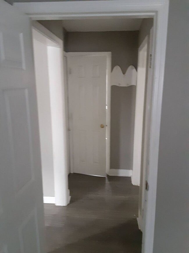 Photo - Welcome to 1161 Lincoln! 2 bedrooms & 1.5 bths