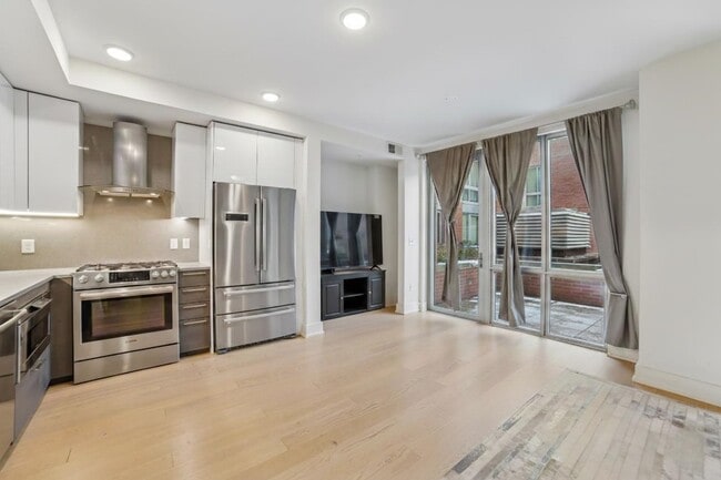 Building Photo - 201 Marin Blvd Unit 4050