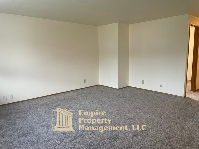 Photo - 3819 Dove Ln