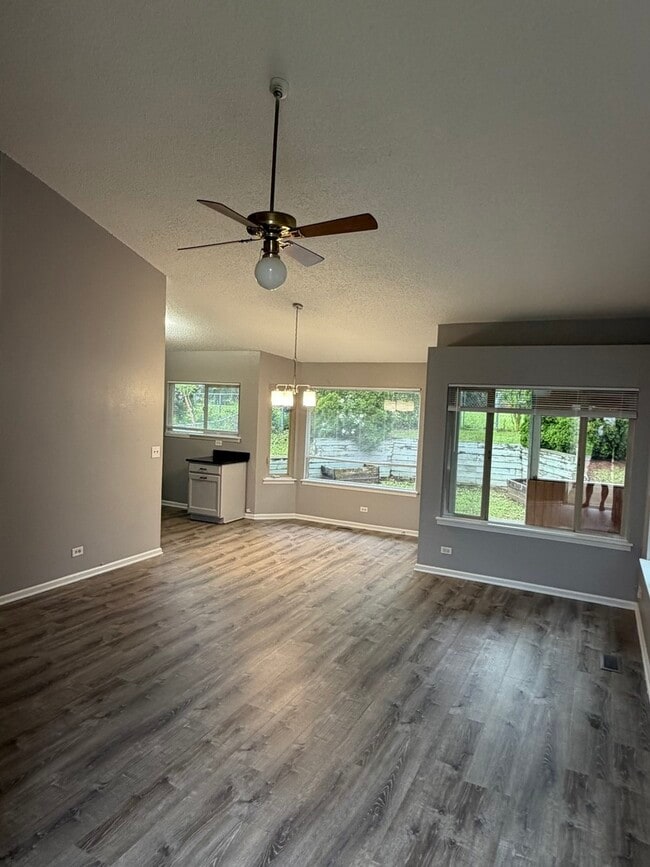 1009 Pheasant Run Ln