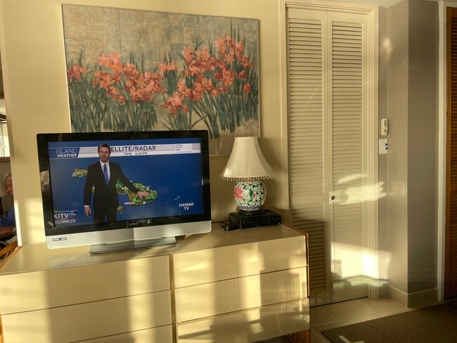 Photo - 1676 Ala Moana Blvd