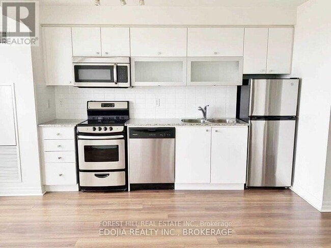 Photo - 2015 Sheppard Ave E Unité 3607