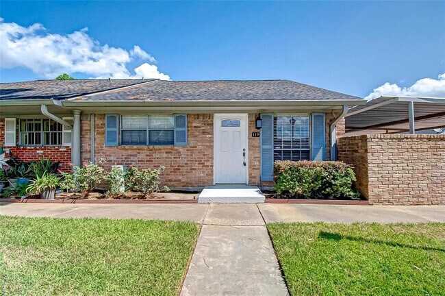 Photo - 1104 W Tri Oaks Ln Unidad 119 Rental