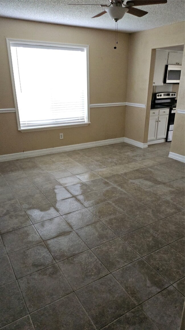 Photo - 12807 Villawood Ln