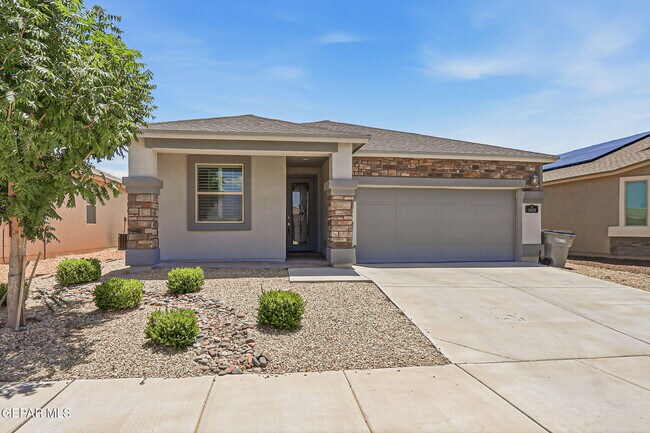 Photo - 14828 Tierra Coruna Ave