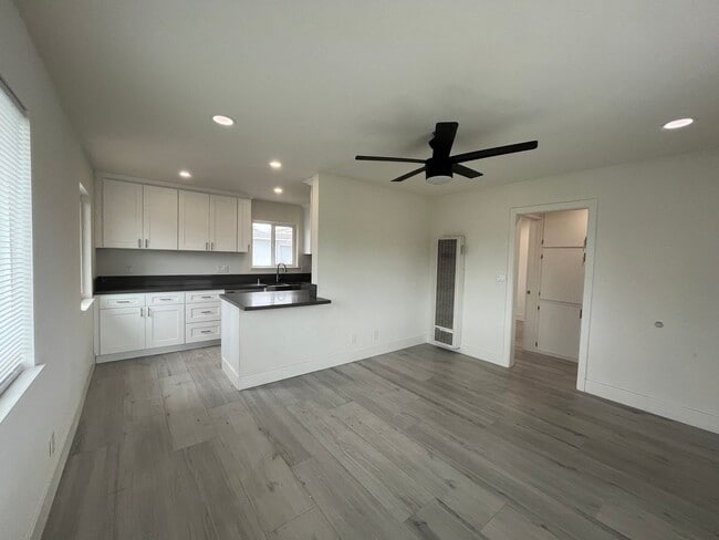 Photo - Beautifully Renovated Apartment Steps to the Beach - Washer/Dryer & Refrigerator included!