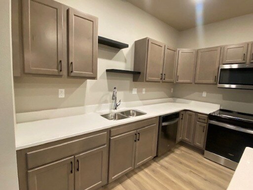 Carlson Place Apartments