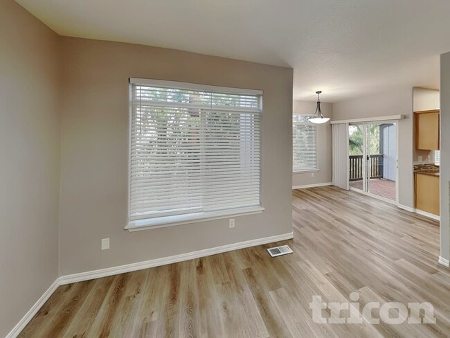 Photo - 7535 SW Onnaf Ct