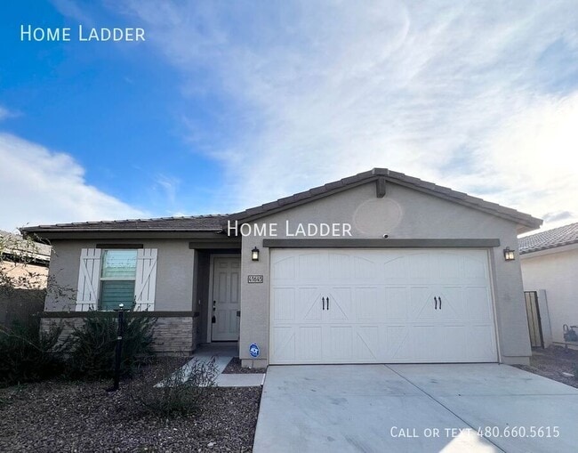 Building Photo - 41645 W Driftwood Ln