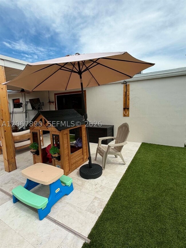 Photo - 401 SE 3rd Ct