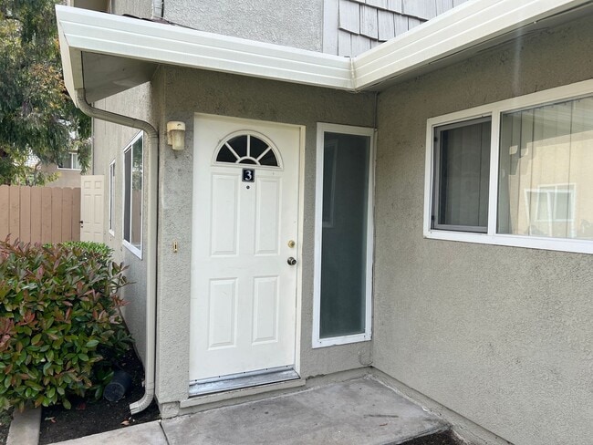 2404 Yorkton Ave Unit 3
