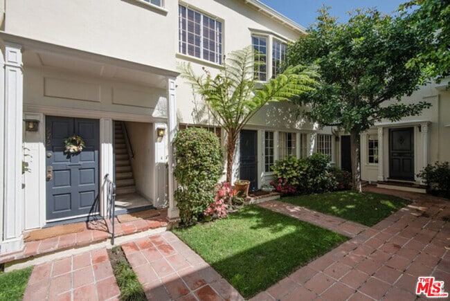 Building Photo - 9974 Durant Dr Rental