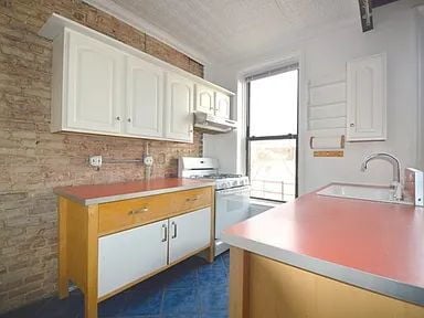 Photo - 75 Jefferson Ave