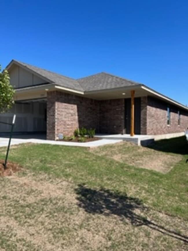First Month Free! BRAND NEW HOME - First Month Free!  BRAND NEW HOME