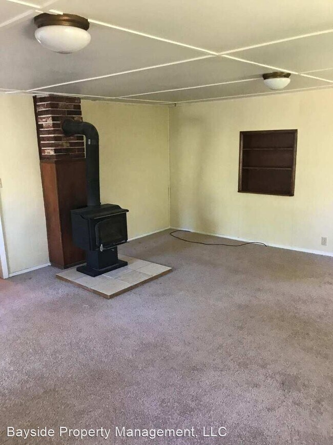 Photo - 2 br, 1 bath House - 33561 Hwy 35