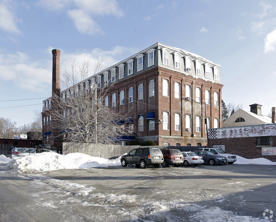 Willow Loft Apartments - Willow Loft Apartments