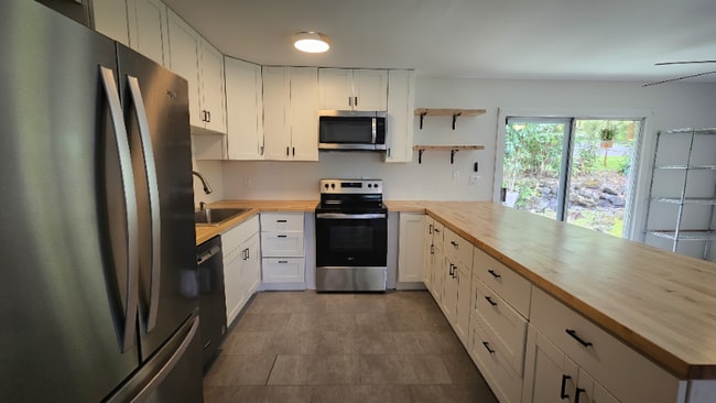 Photo - 73-1149-1149 Ahulani St