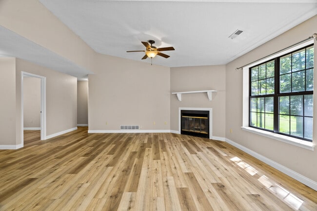 Photo - 3609 Madera Dr