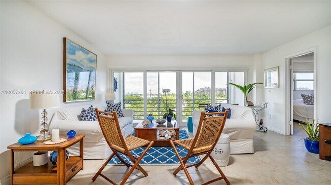 Photo - 555 Crandon Blvd Unit 71