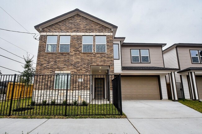 Photo - 2307 Gagne St