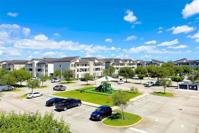 Photo - 8005 NW 104th Ave Unit 35