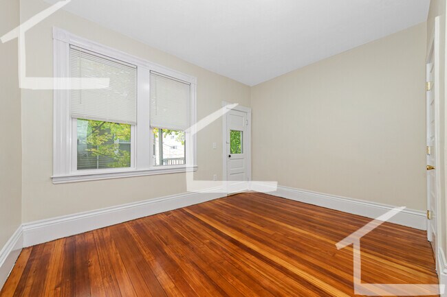 Photo - 40 Brackett St Unit 2