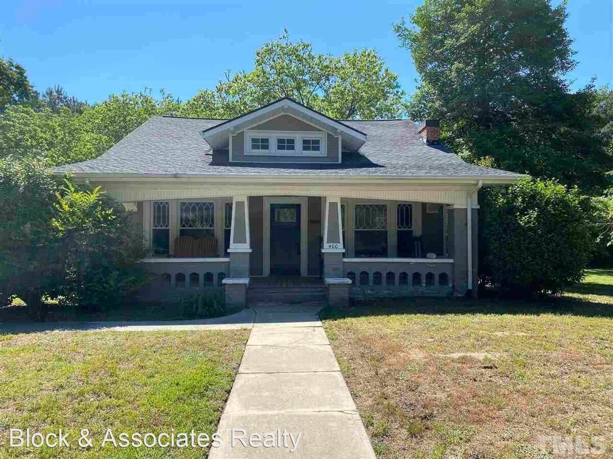 3 br, 2 bath House - 400 N Main St - 3 br, 2 bath House - 400 N Main St
