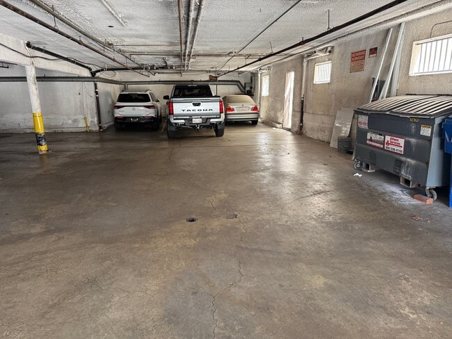 Photo - 1030 N Edinburgh Ave Unidad 6